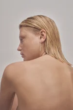ODA LONG EARRINGS - Image 4
