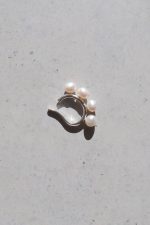 4 PEARL EARCUFF