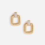 GOLD KNOCKER EARRINGS