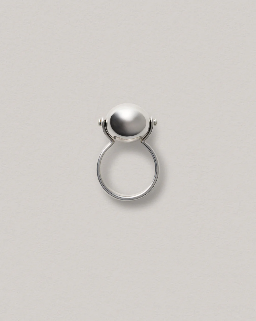 Annikainez67ae103516beb767ae103516e0d.4975990467ae103516e0d SMALL ELLIPSE RING - Image 1
