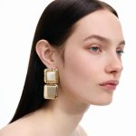 MOTTLED GOLD PEARL TIERED EARRINGS - Image 3
