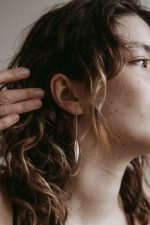 LEAVES EARRINGS - Image 2