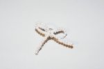 PEARL BOW BROOCHE