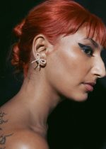 PEARL BOW EARSTUD - Image 2