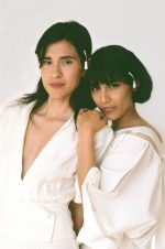 SISTER COMBS - Image 2