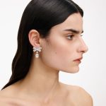 BOW CRYSTAL DROP EARRINGS - Image 4