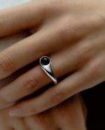 DUALISM BLACK ONYX RING - Image 2