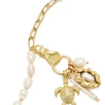 Neutica necklace