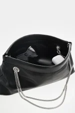 FLOR BLACK CHAIN BAG - Image 2